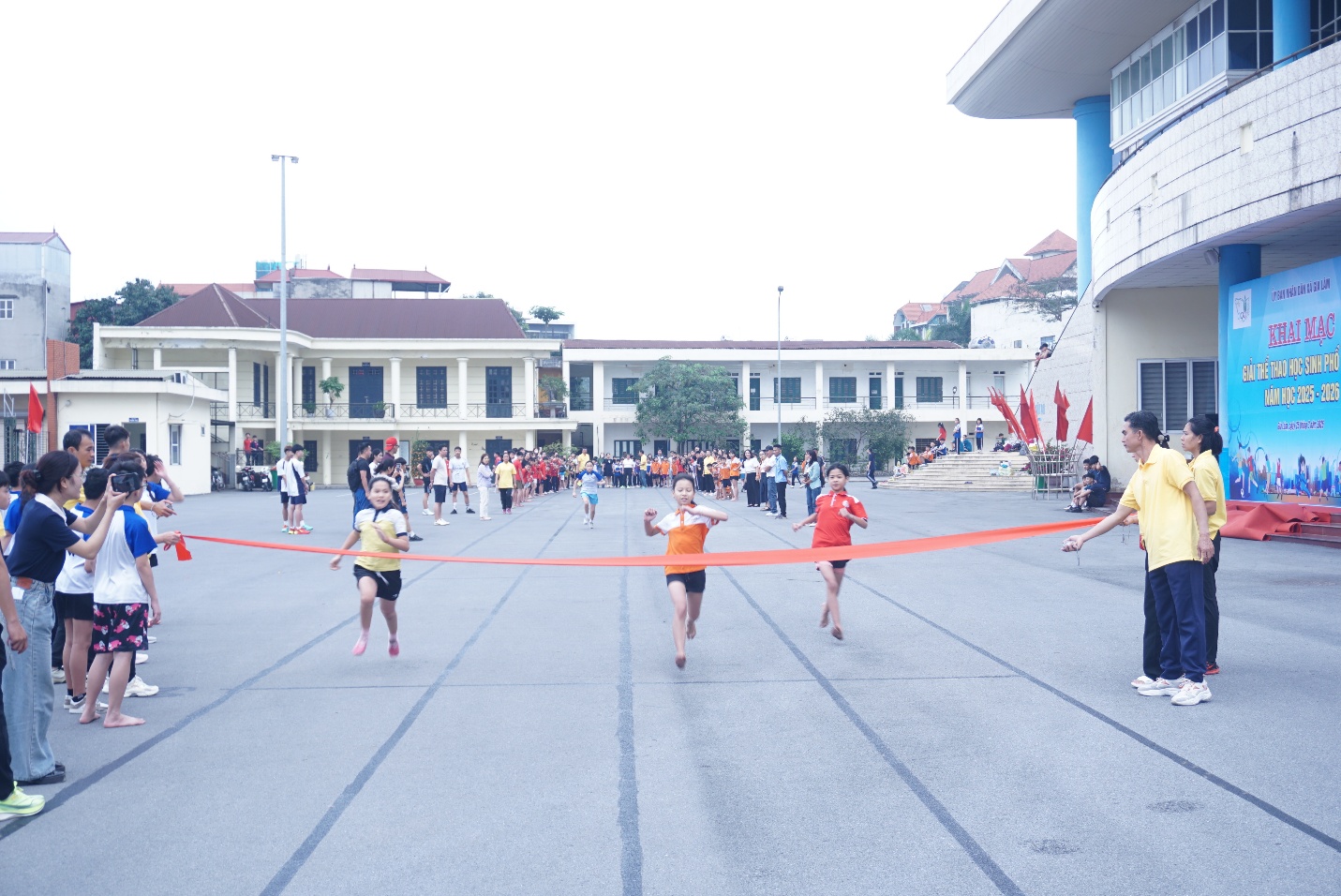 Khai mạc giải thể thao học sinh phổ thông xã Gia Lâm năm học 2025–2026- Ảnh 5.