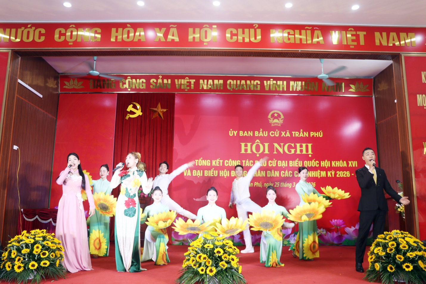 Trần Phú tổ chức hội nghị tổng kết công tác bầu cử đại biểu Quốc hội khóa XVI và đại biểu Hội đồng nhân dân (HĐND) các cấp nhiệm kỳ 2026–2031- Ảnh 2.