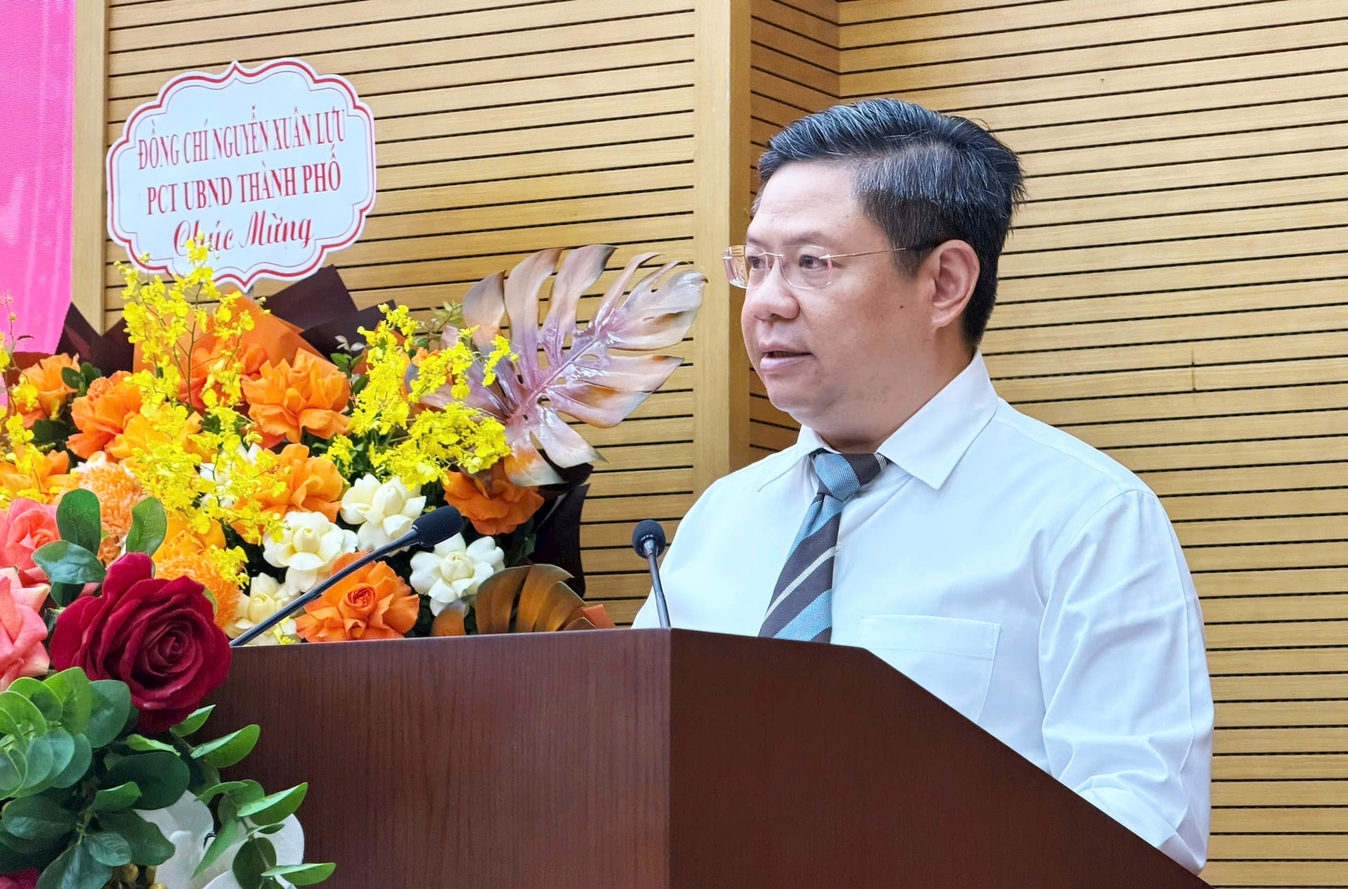 Phường Ô Chợ Dừa: Công tác bầu cử bảo đảm đúng quy trình, an toàn và nghiêm túc- Ảnh 4.