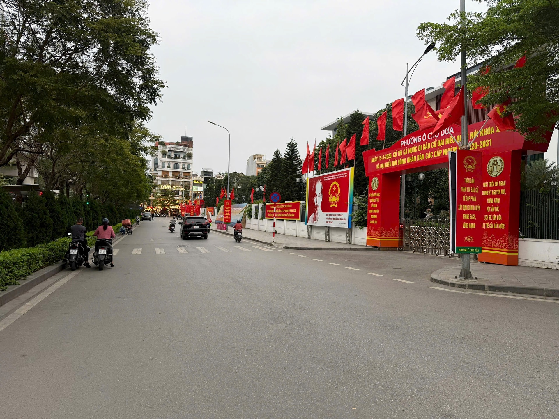 Phường Ô Chợ Dừa: Từng bước khơi thông “điểm nghẽn” môi trường, nâng cao chất lượng đô thị- Ảnh 4.