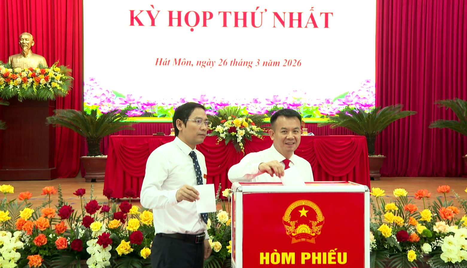 C:\Users\This PC\Desktop\12.JPG