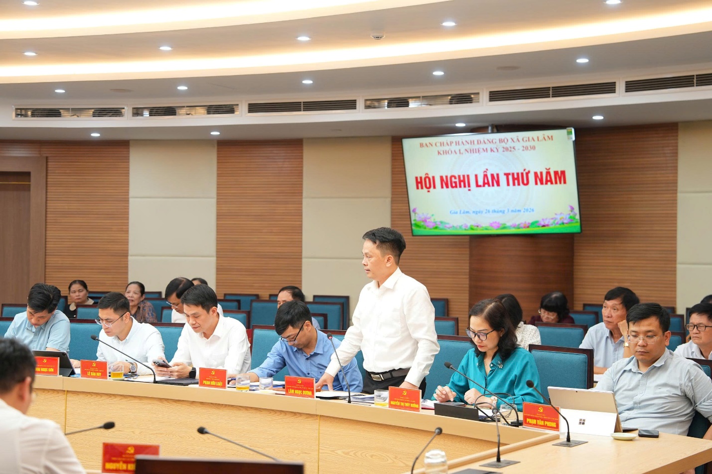 Hội nghị lần thứ năm Ban Chấp hành Đảng bộ xã Gia Lâm: Đánh giá kết quả quý I, triển khai nhiệm vụ quý II/2026- Ảnh 5.