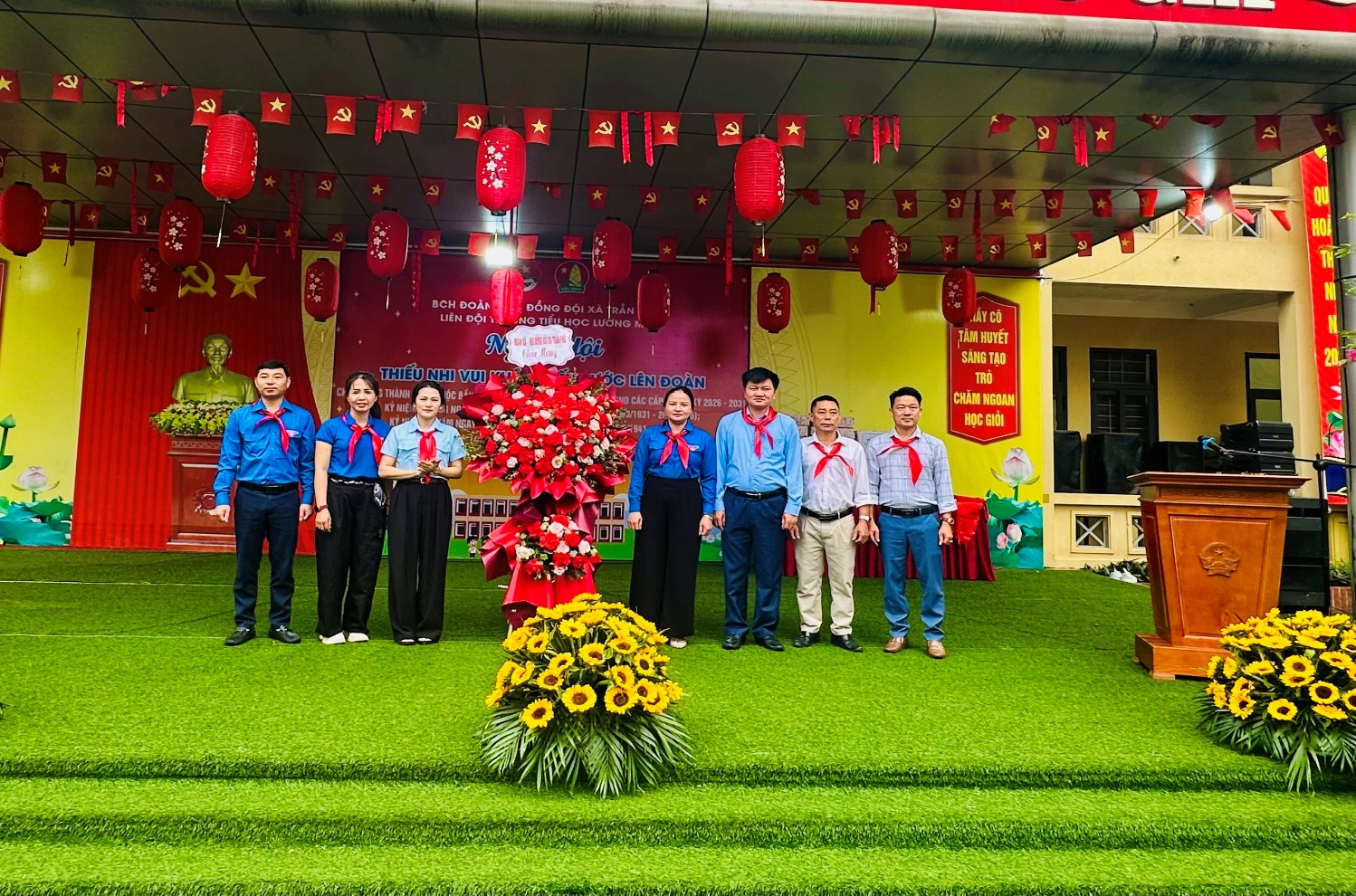 Ban chấp hành Đoàn, Hội đồng Đội xã Trần Phú tổ chức Ngày hội Thiếu nhi vui khoẻ - Tiến bước lên đoàn năm học 2025 -2026.- Ảnh 3.