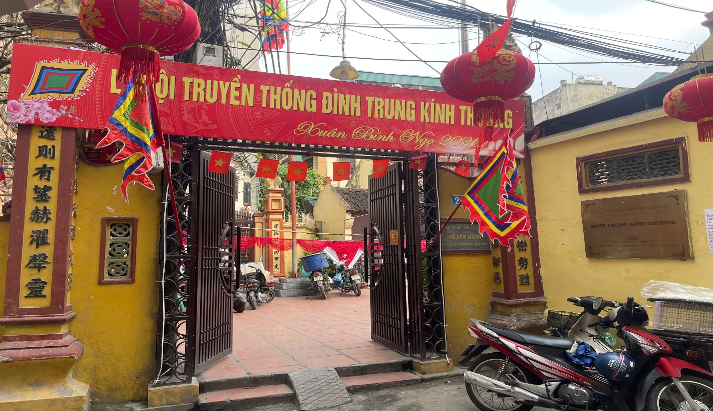 Giữ gìn bản sắc văn hoá dân tộc trong lễ hội truyền thống phường Yên Hoà- Ảnh 4.