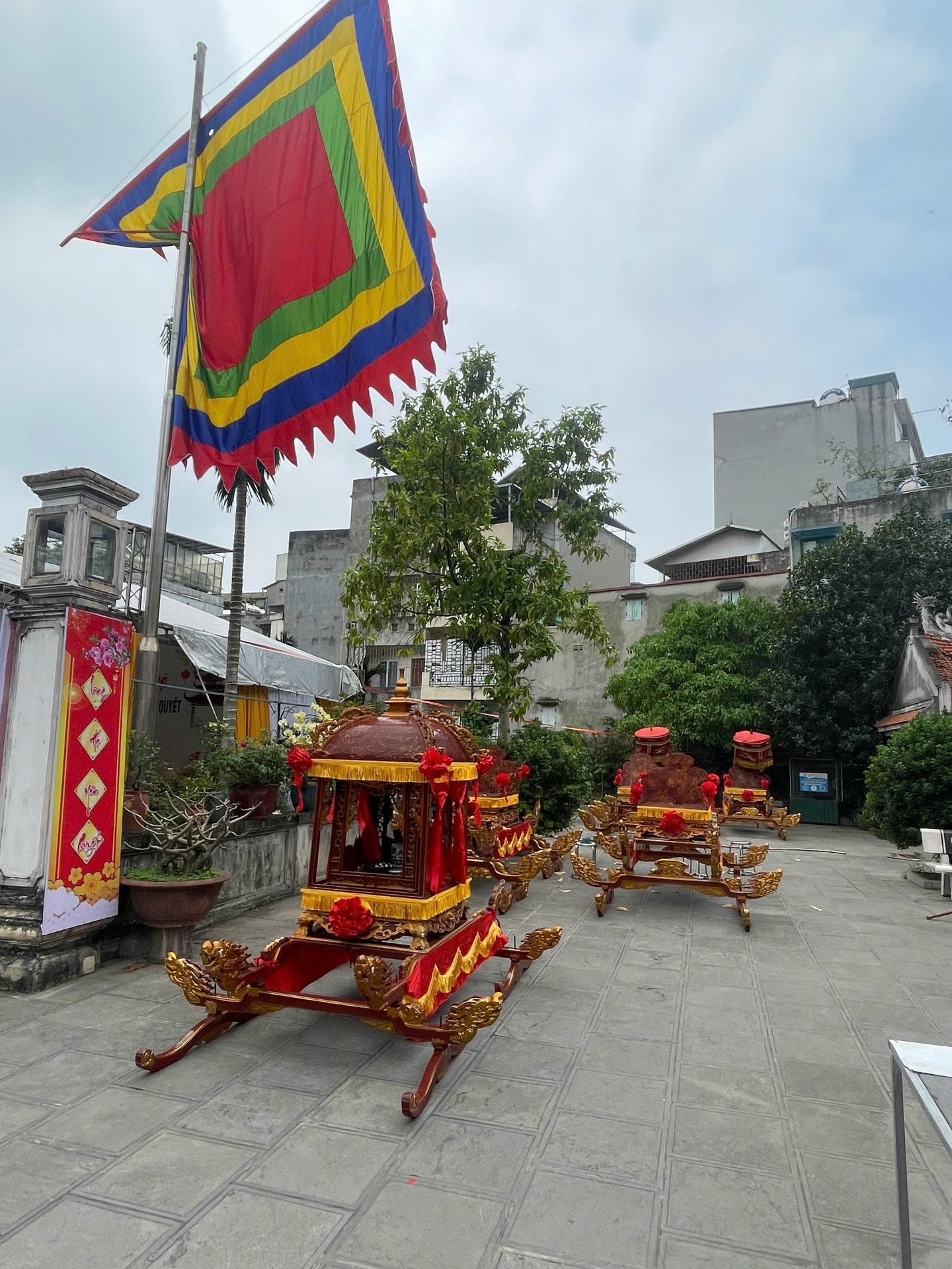 Giữ gìn bản sắc văn hoá dân tộc trong lễ hội truyền thống phường Yên Hoà- Ảnh 9.