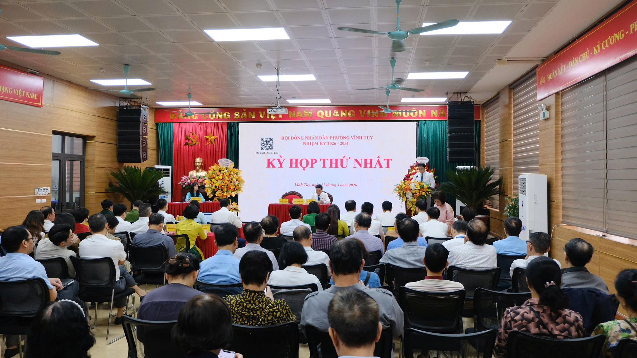 Phường Vĩnh Tuy tổ chức Kỳ họp thứ nhất HĐND nhiệm kỳ 2026–2031- Ảnh 1.