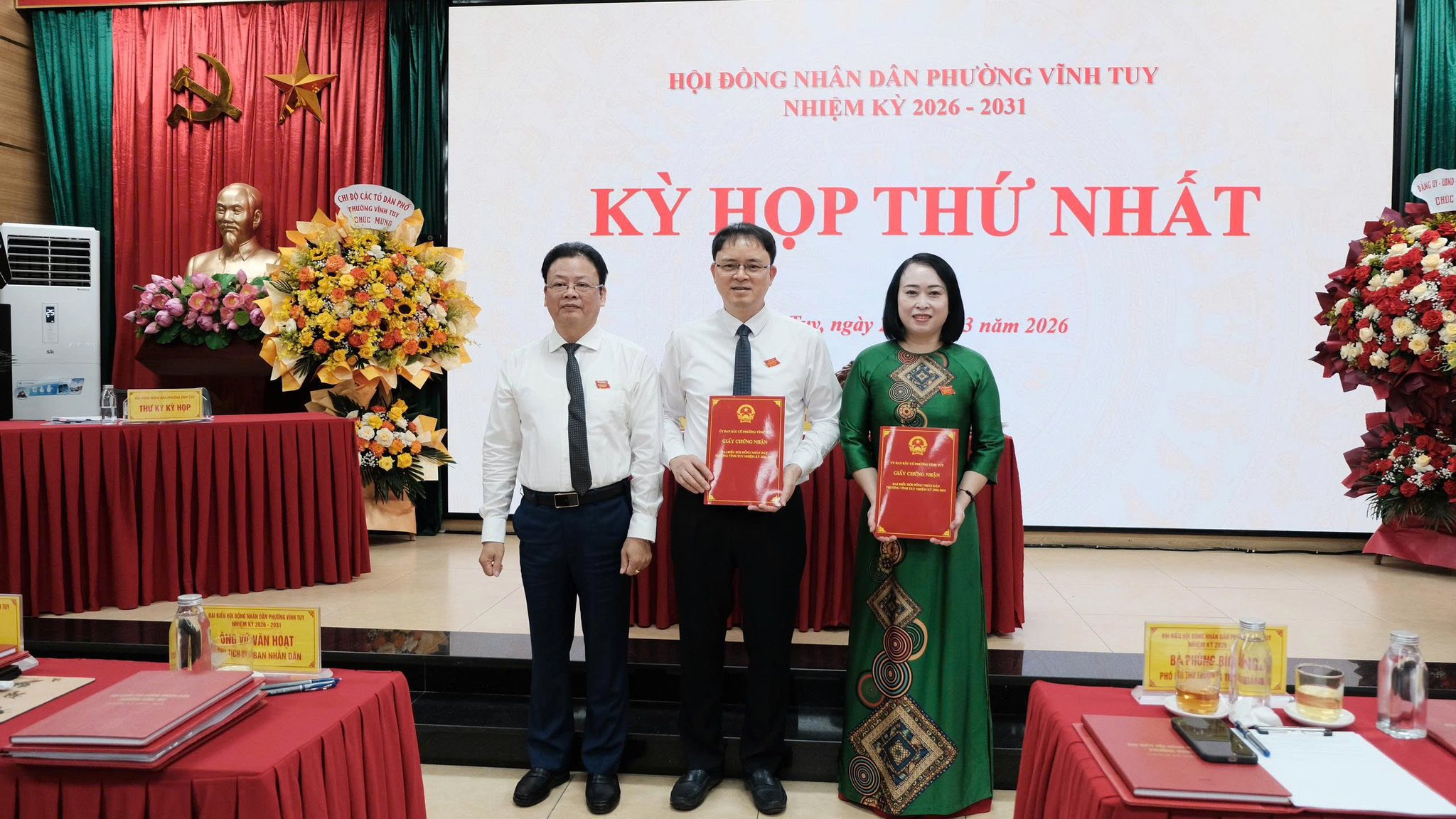 Phường Vĩnh Tuy tổ chức Kỳ họp thứ nhất HĐND nhiệm kỳ 2026–2031- Ảnh 4.