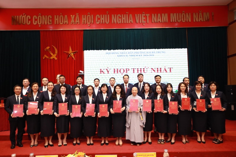 Phường Hai Bà Trưng: Kiện toàn nhân sự chủ chốt HĐND và UBND khoá II- Ảnh 1.