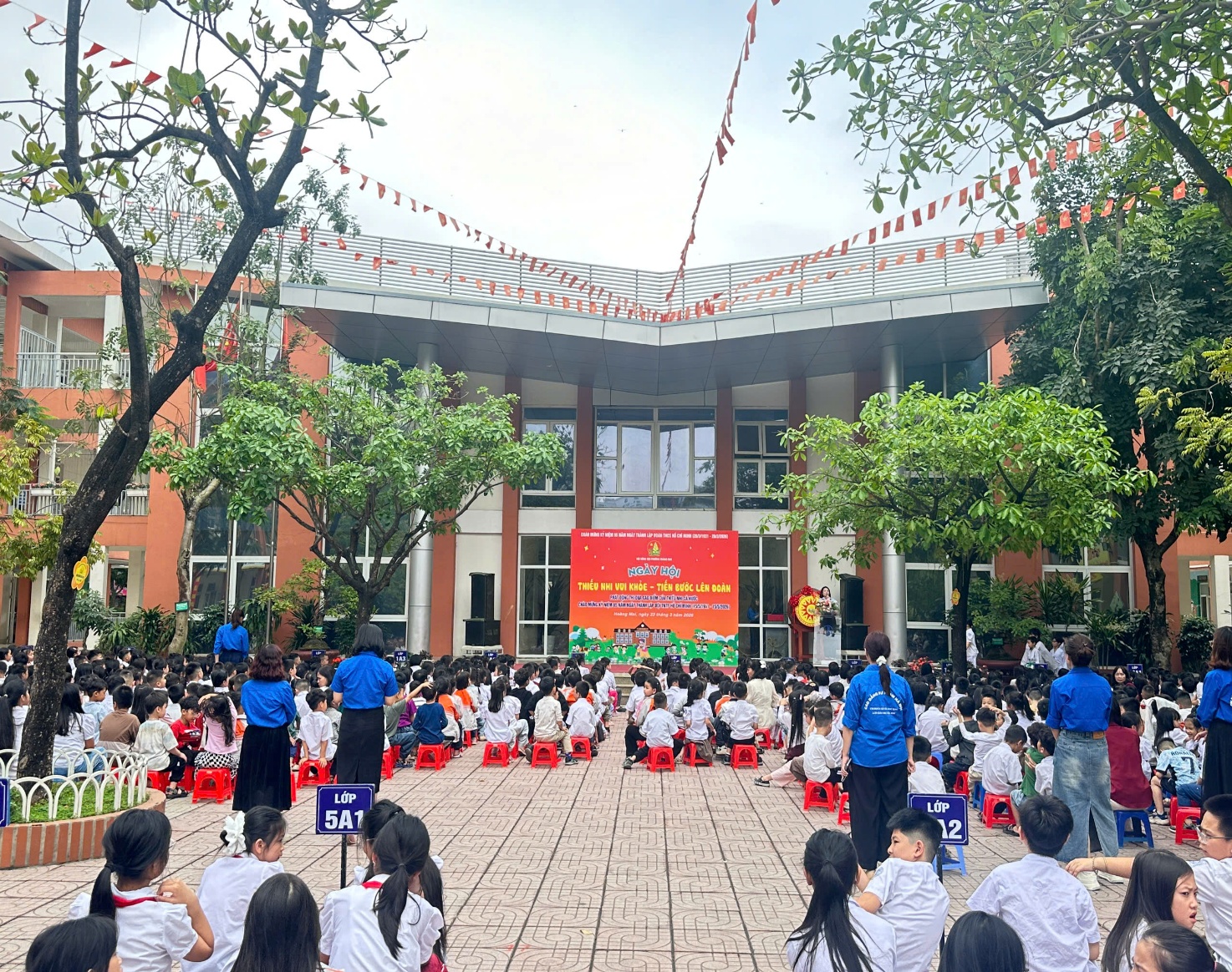 SÔI NỔI CÁC HOẠT ĐỘNG TRONG NGÀY HỘI "THIẾU NHI VUI KHỎE – TIẾN BƯỚC LÊN ĐOÀN"- Ảnh 1.