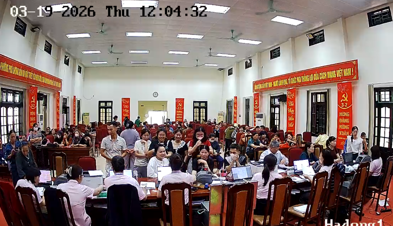 Ngân hàng CSXH Hà Đông nâng mức cho vay hỗ trợ tạo việc làm, duy trì, mở rộng việc làm - Ảnh 1.