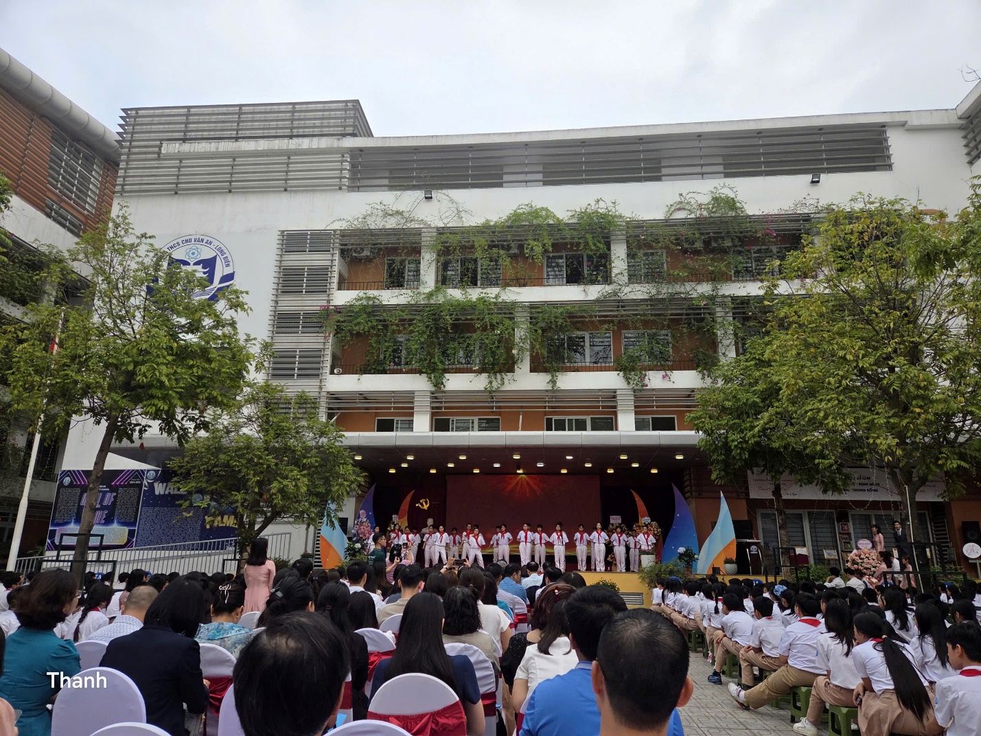 Phường Việt Hưng tổ chức Ngày hội khoa hoc công nghệ, đổi mới sáng tạo và chuyển đổi số tại trường THCS Chu Văn An- Ảnh 1.