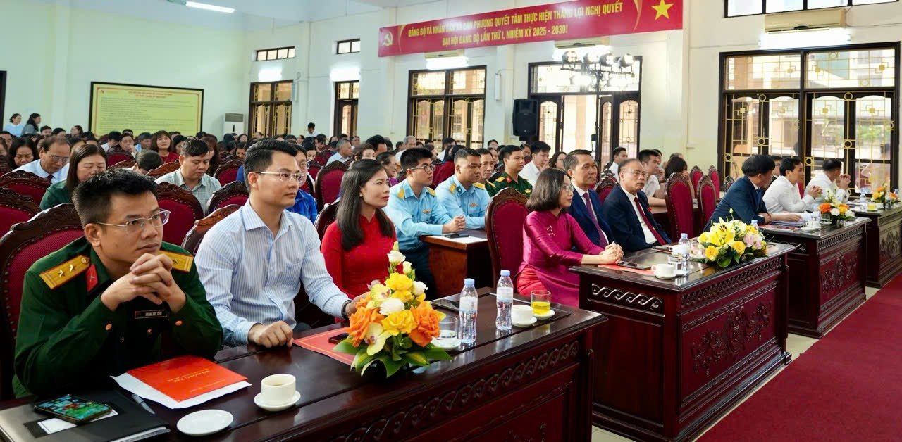 Xã Đan Phượng tổng kết công tác bầu cử đại biểu Quốc hội khoá XVI và đại biểu HĐND các cấp, nhiệm kỳ 2026-2031.- Ảnh 3.