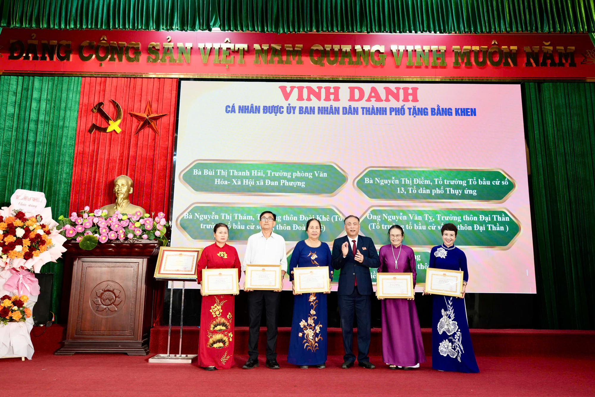 Xã Đan Phượng tổng kết công tác bầu cử đại biểu Quốc hội khoá XVI và đại biểu HĐND các cấp, nhiệm kỳ 2026-2031.- Ảnh 5.