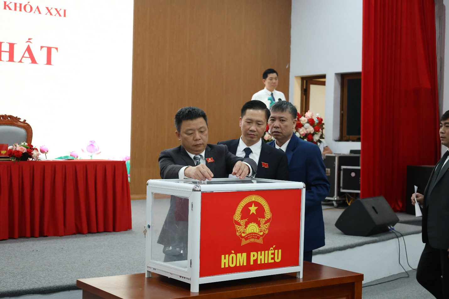 Xã Mê Linh tổ chức thành công Kỳ họp thứ nhất HĐND xã khóa XXI, nhiệm kỳ 2026-2031- Ảnh 6.