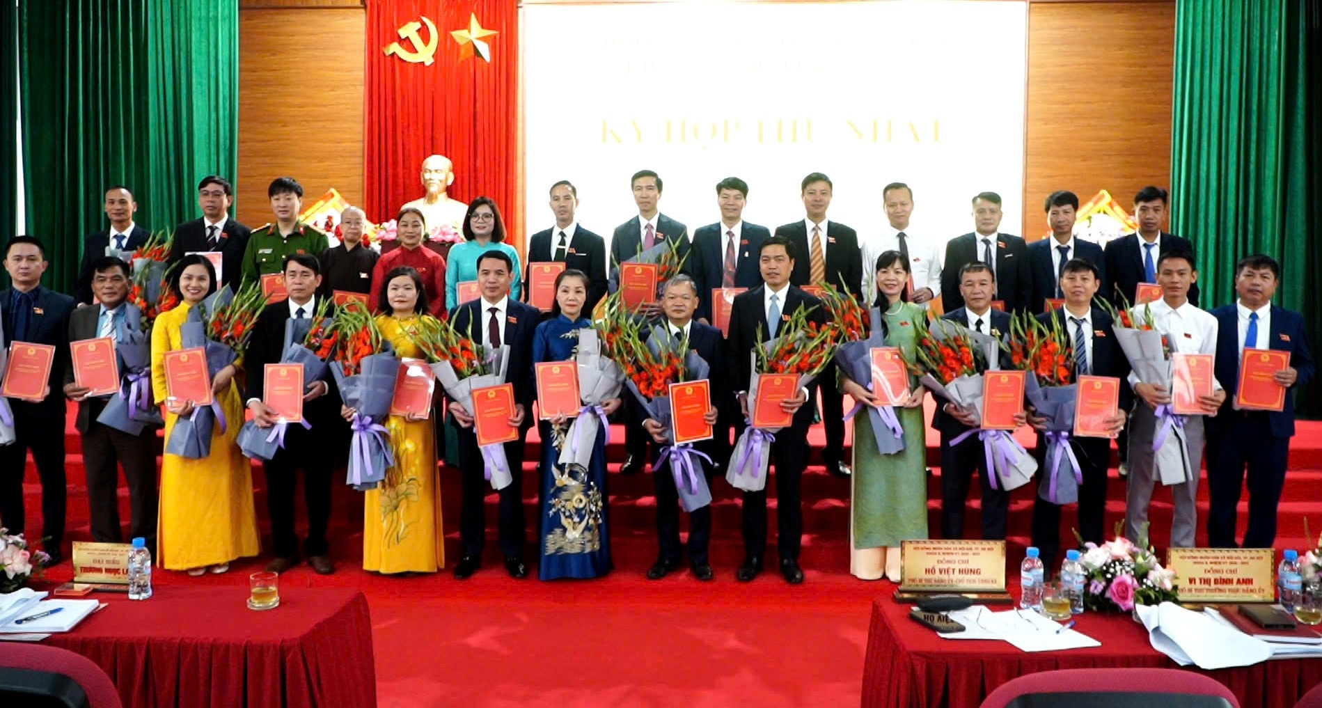 HĐND xã Nội Bài: Kiện toàn các chức danh lãnh đạo chủ chốt- Ảnh 1.