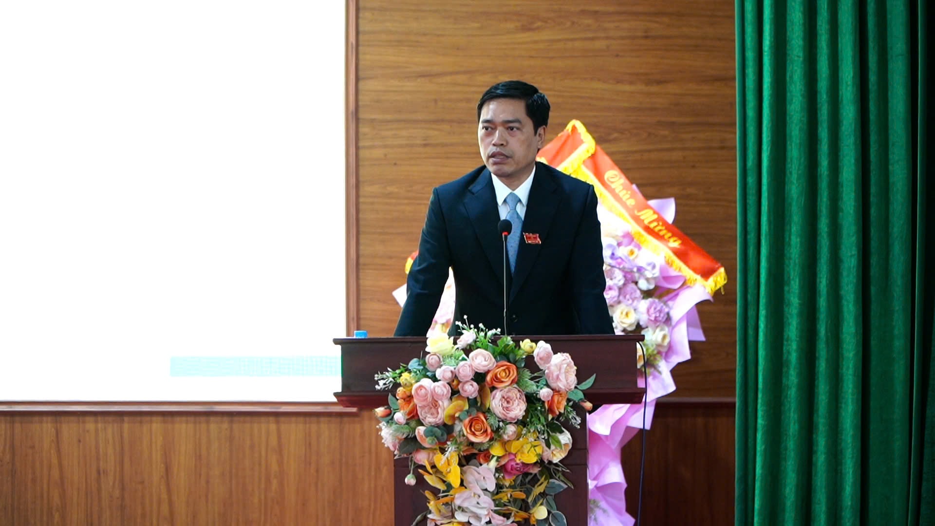 HĐND xã Nội Bài: Kiện toàn các chức danh lãnh đạo chủ chốt- Ảnh 4.