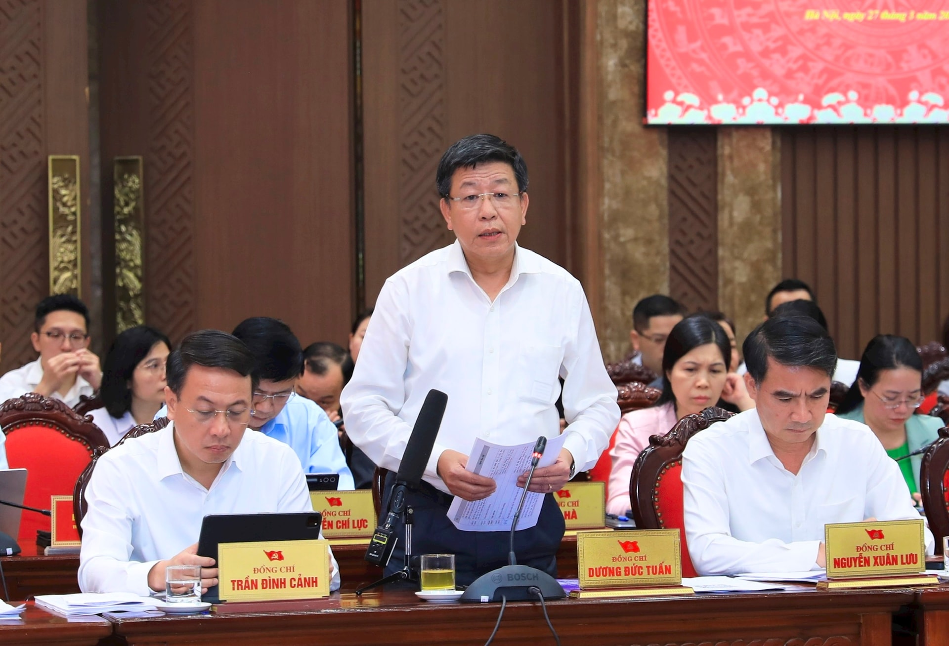 Hội nghị lần thứ năm Ban Chấp hành Đảng bộ TP Hà Nội khóa XVIII bàn thảo các vấn đề phát triển Thủ đô trong kỷ nguyên mới- Ảnh 14.