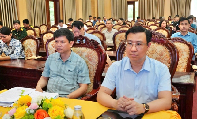 Hoài Đức dự hội nghị trực tuyến quán triệt Nghị quyết số 02-NQ/TW, ngày 17/3/2026 của Bộ Chính trị. - Ảnh 1.