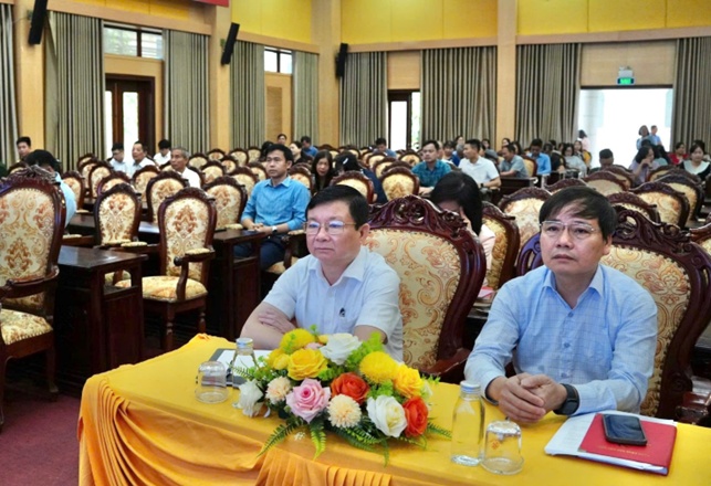 Hoài Đức dự hội nghị trực tuyến quán triệt Nghị quyết số 02-NQ/TW, ngày 17/3/2026 của Bộ Chính trị. - Ảnh 2.