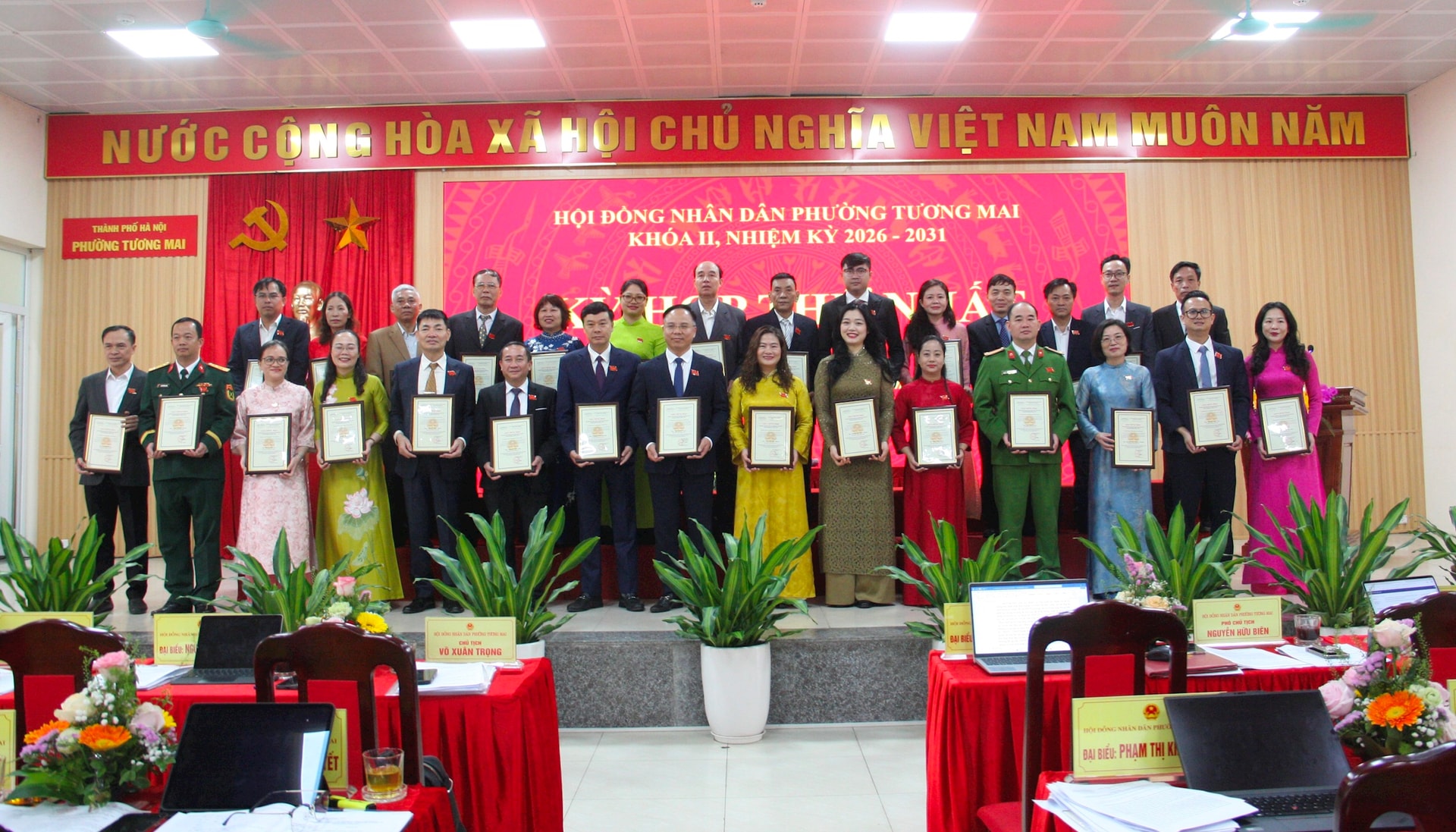 Hội đồng nhân dân phường Tương Mai kiện toàn bộ máy nhân sự- Ảnh 1.