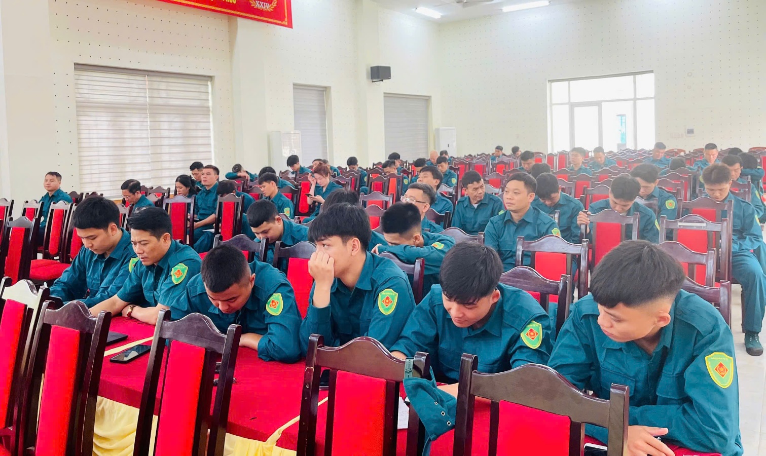 Khai mạc lớp tập huấn cán bộ chỉ huy quân sự năm 2026- Ảnh 3.