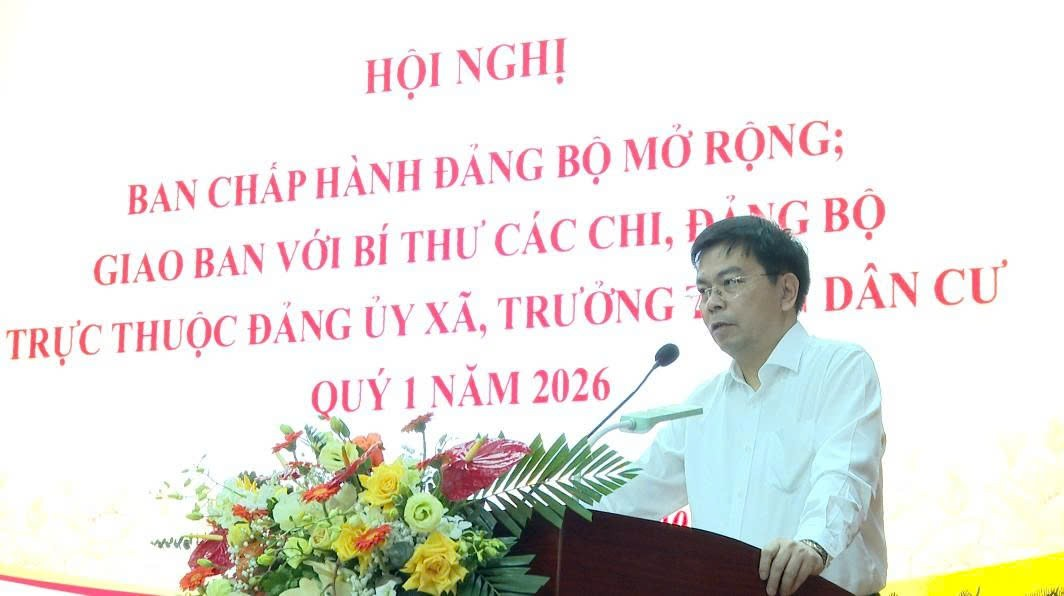 Hát Môn: Ban Chấp hành mở rộng giao ban với Bí thư các Chi đảng bộ trực thuộc Đảng ủy xã, trưởng thôn dân cư Quý I, triển khai nhiệm vụ trọng tâm Quý II năm 2026- Ảnh 5.
