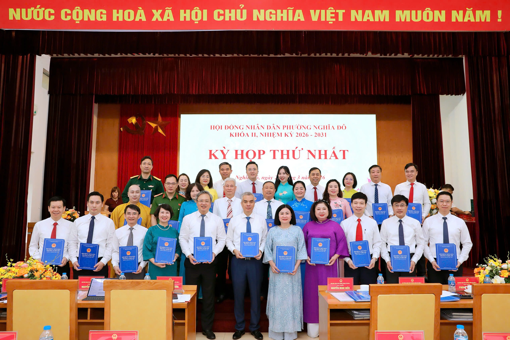 HĐND phường Nghĩa Đô tổ chức kỳ họp thứ nhất HĐND phường khóa II nhiệm kỳ 2026-2031- Ảnh 2.