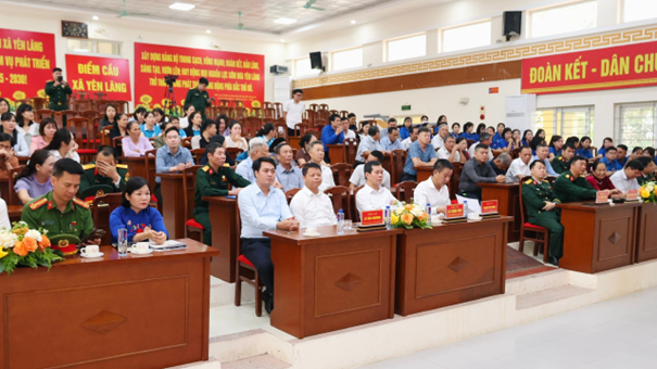 Xã Yên Lãng tổ chức Lễ công bố Quyết định của Thủ tướng Chính phủ và Trao Bằng Tổ quốc ghi công cho thân nhân liệt sĩ Trịnh Văn Câu- Ảnh 1.