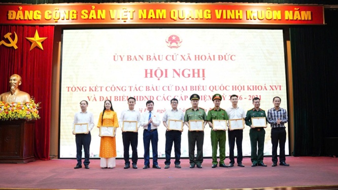 Hoài Đức: khen thưởng 33 tập thể, 199 cá nhân tiêu biểu trong công tác bầu cử- Ảnh 17.