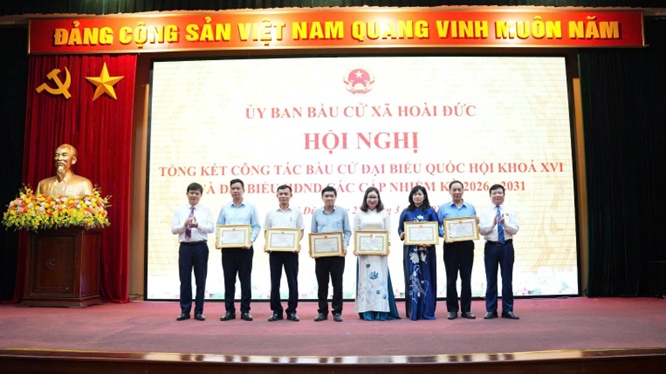 Hoài Đức: khen thưởng 33 tập thể, 199 cá nhân tiêu biểu trong công tác bầu cử- Ảnh 16.