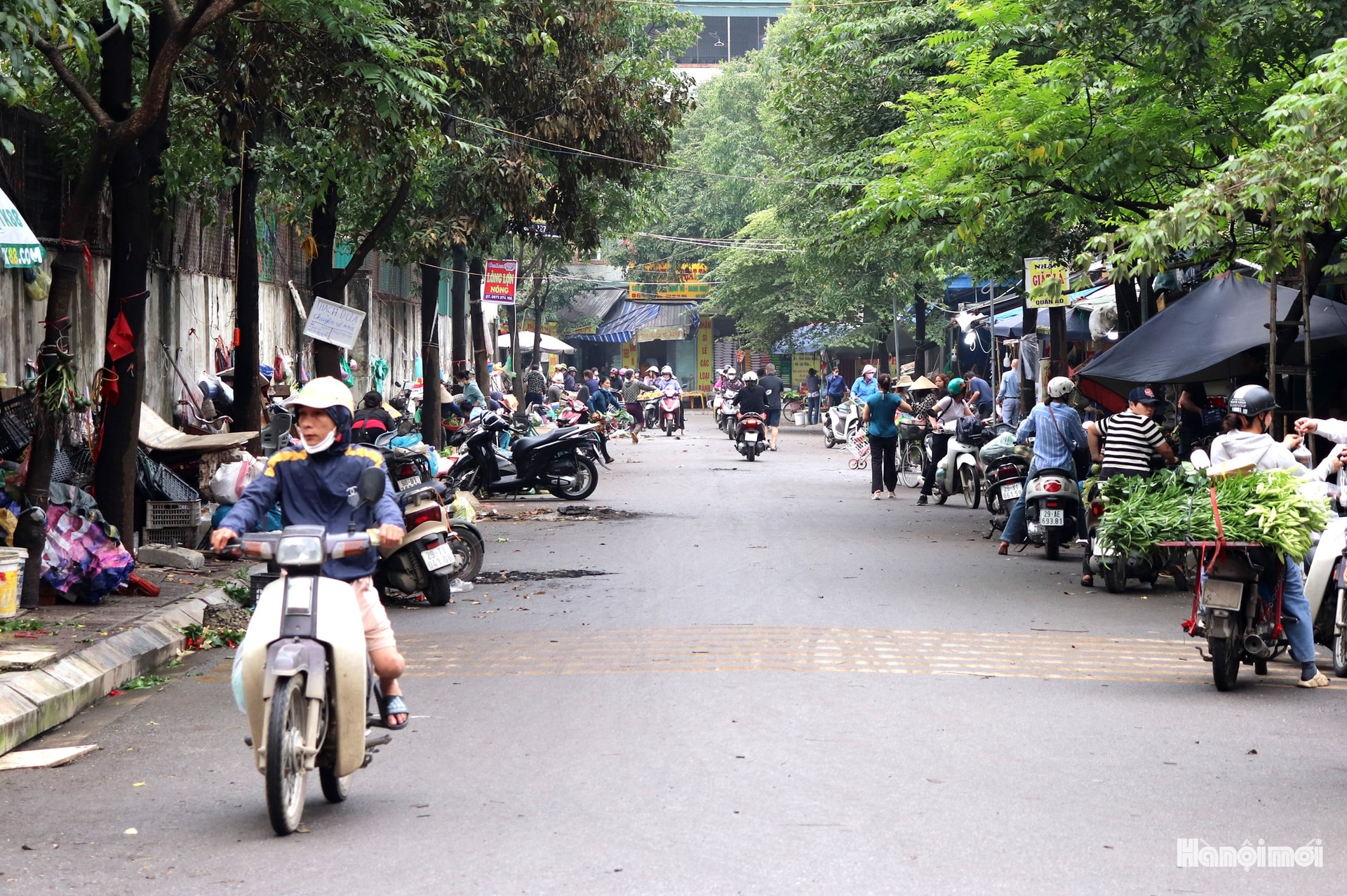 Kiến Hưng duy trì ra quân lập lại trật tự đô thị, tạo chuyển biến rõ nét- Ảnh 1.