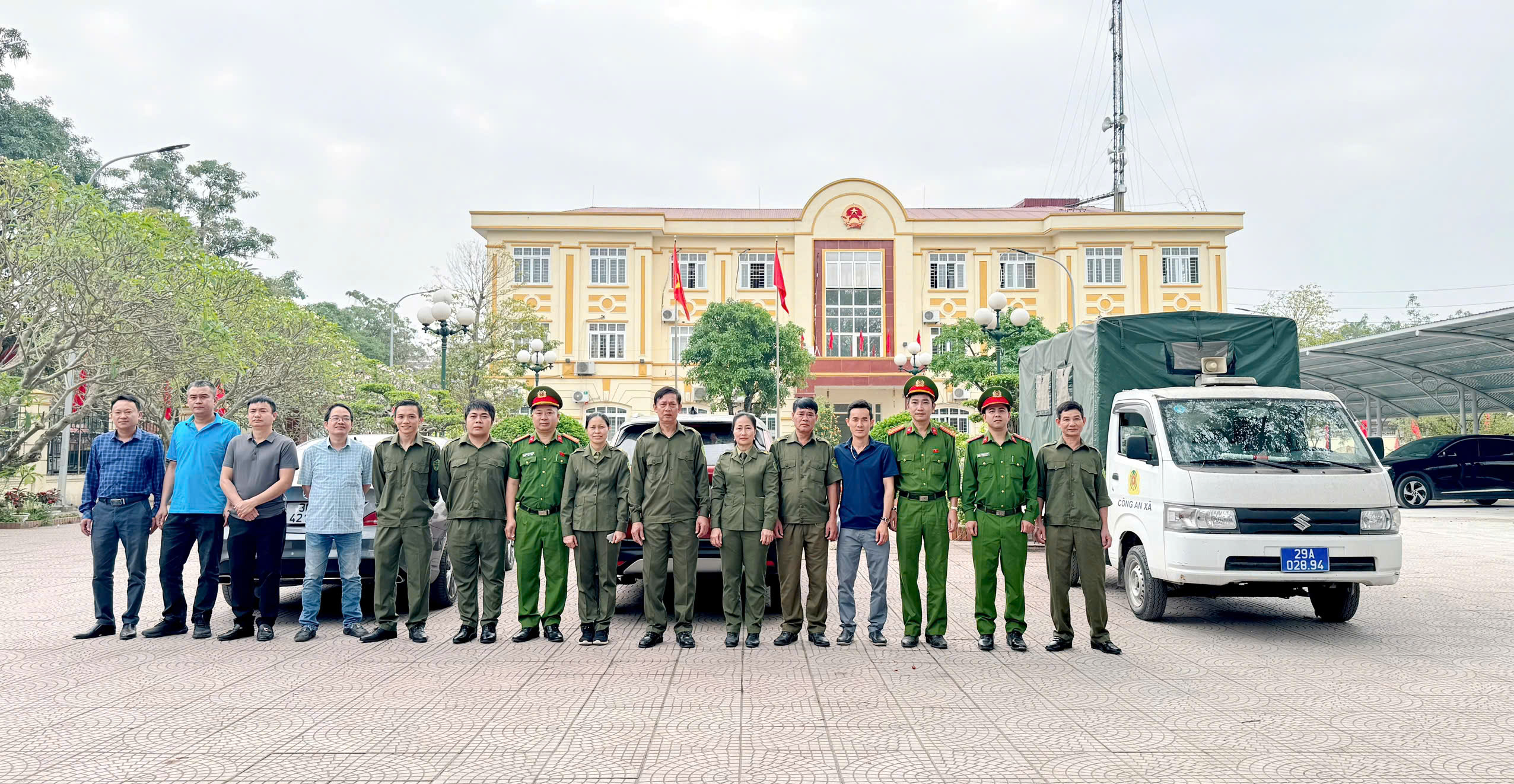 Nam Phù ra quân xử lý “điểm nghẽn” văn minh đô thị: Quyết liệt, đồng bộ, không để tái vi phạm
