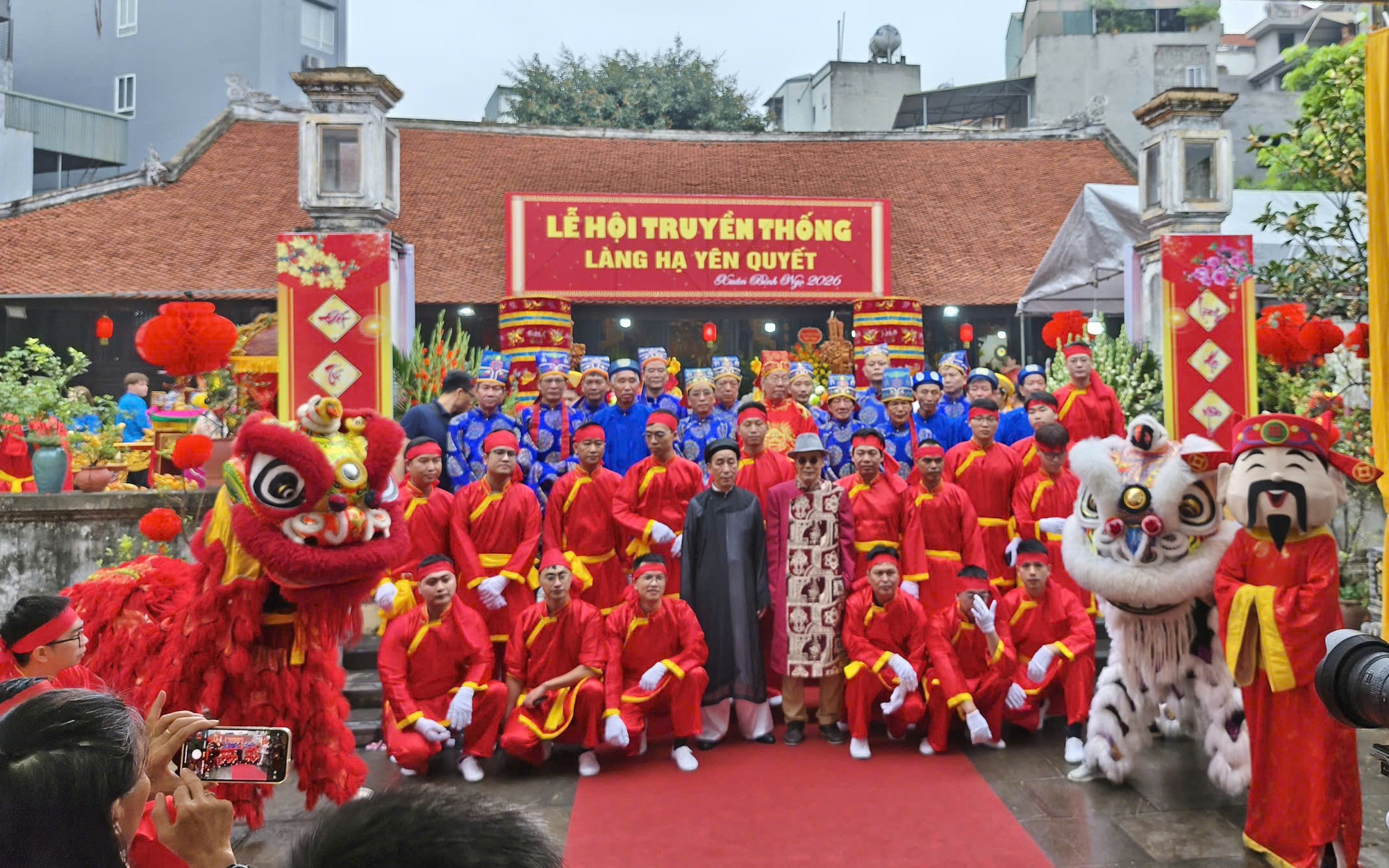 Lễ hội truyền thống làng Hạ Yên Quyết: Rộn ràng trước giờ Rước Thánh Phụng nghênh