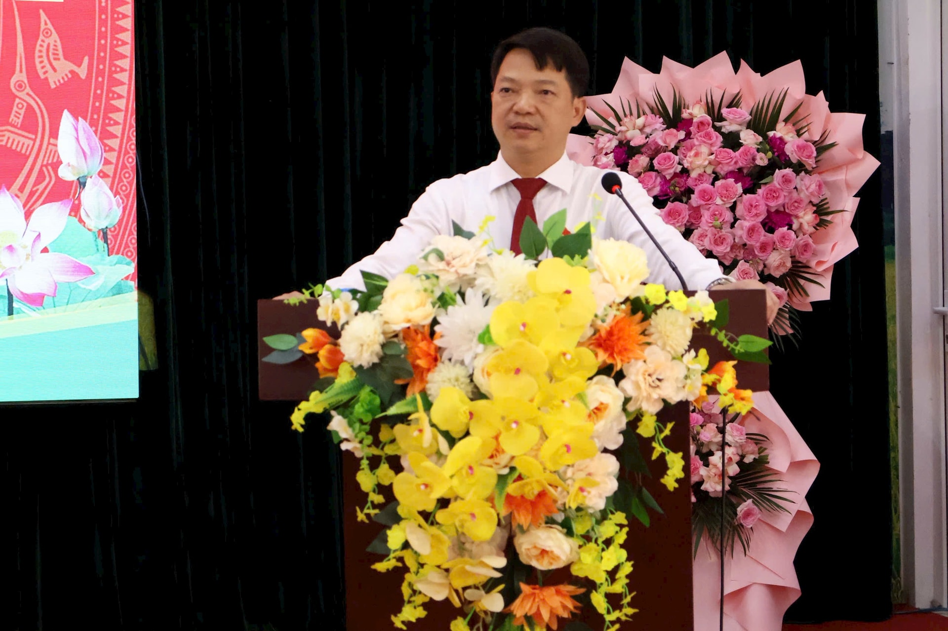 Xã Ba Vì kiện toàn bộ máy lãnh đạo chủ chốt- Ảnh 2.