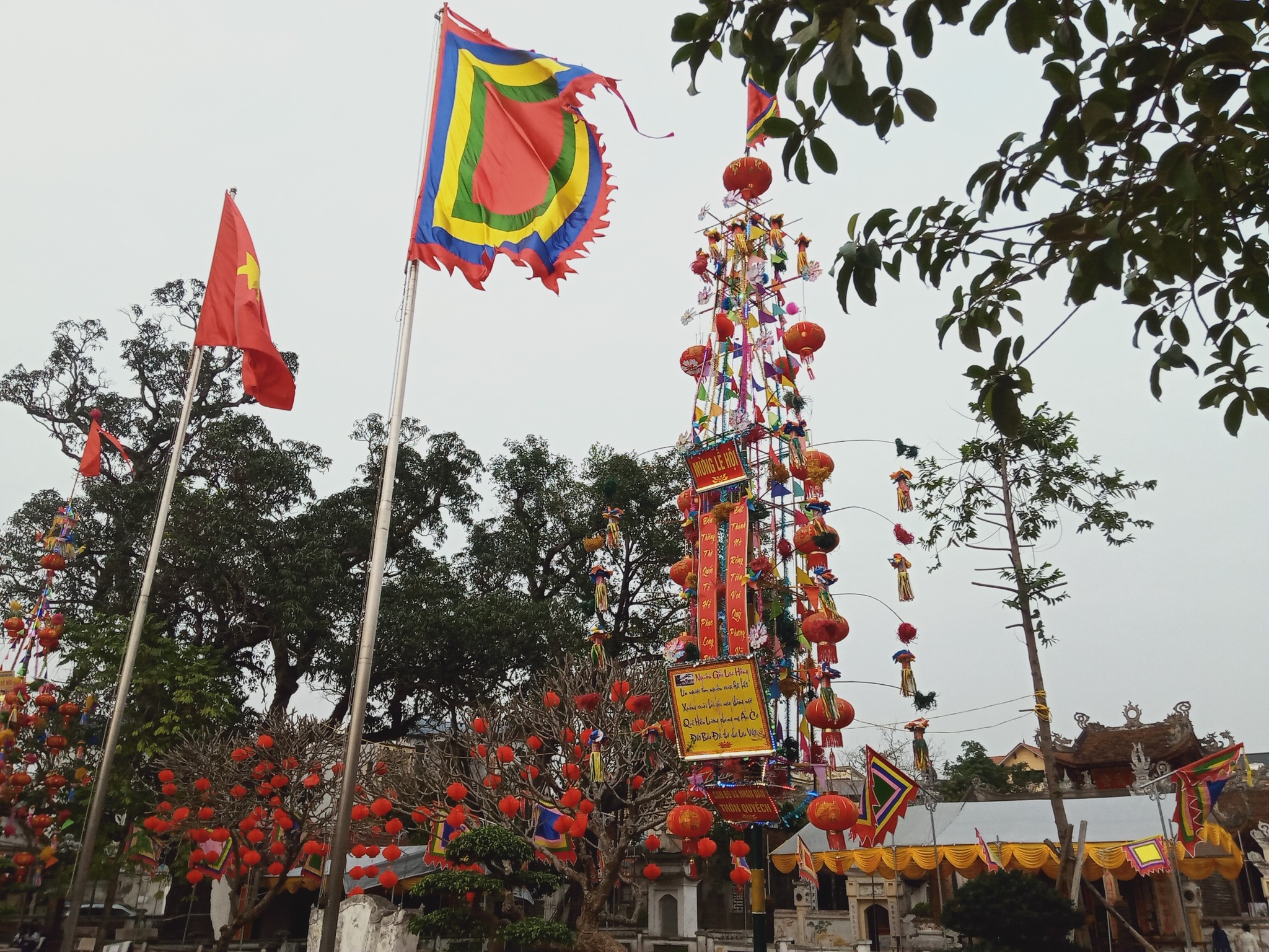 LỄ HỘI BÌNH ĐÀ – KHÔNG GIAN VĂN HOÁ CỘI NGUỒN CỦA QUỐC TỔ LẠC LONG QUÂN