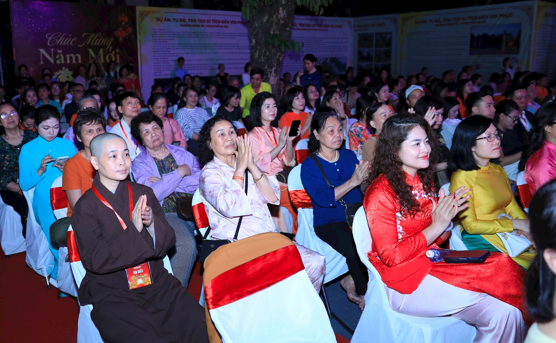 “Hào khí Thăng Long – Linh thiêng Tây trấn”: Hào khí nghìn năm bừng sáng trong kỷ nguyên mới- Ảnh 11.