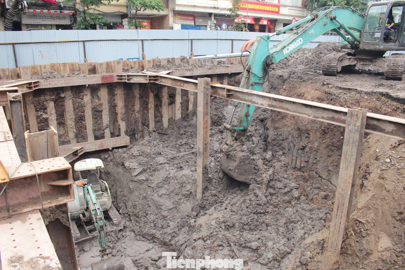 Bể ngầm chống ngập khu vực chợ Hàng Da được đổ bê tông đáy- Ảnh 4.