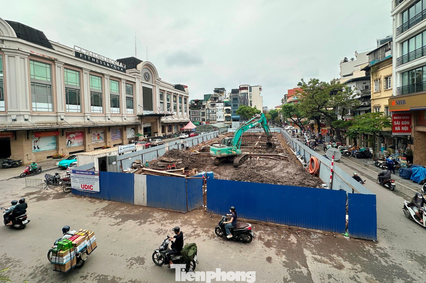 Bể ngầm chống ngập khu vực chợ Hàng Da được đổ bê tông đáy- Ảnh 7.