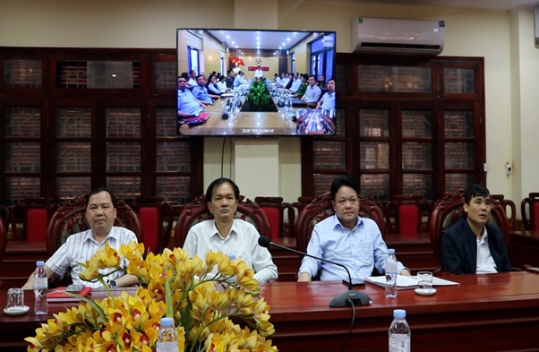 Xã Mỹ Đức dự Hội nghị trực tuyến triển khai nhiệm vụ trọng tâm tháng 3/2026 của thành phố- Ảnh 3.