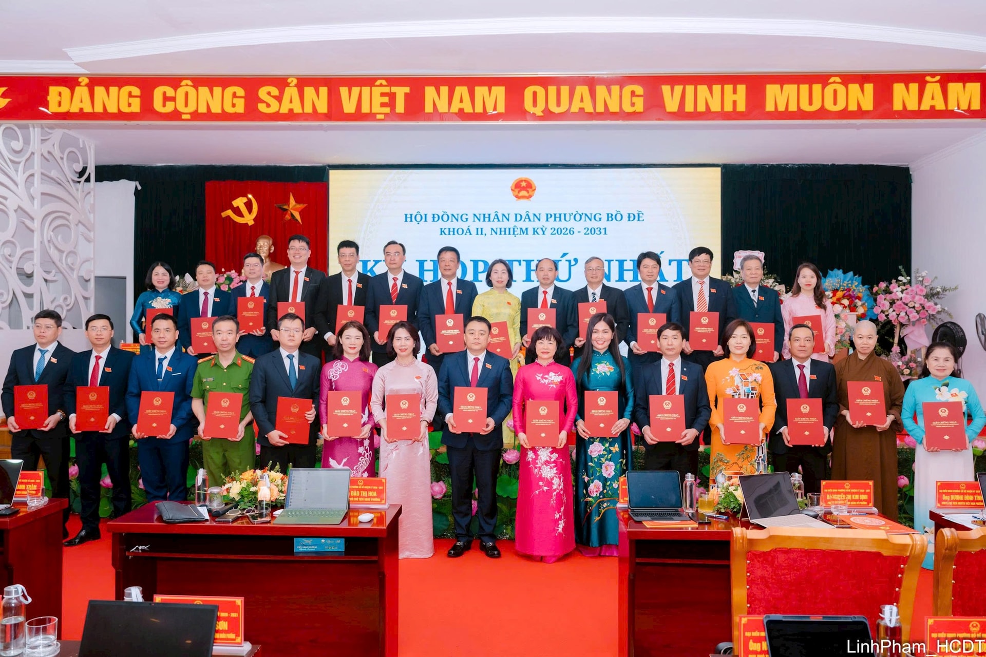 Kỳ họp thứ nhất Hội đồng nhân dân phường Bồ Đề, nhiệm kỳ 2026-2031: Kiện toàn tổ chức, sẵn sàng nhiệm kỳ mới- Ảnh 3.