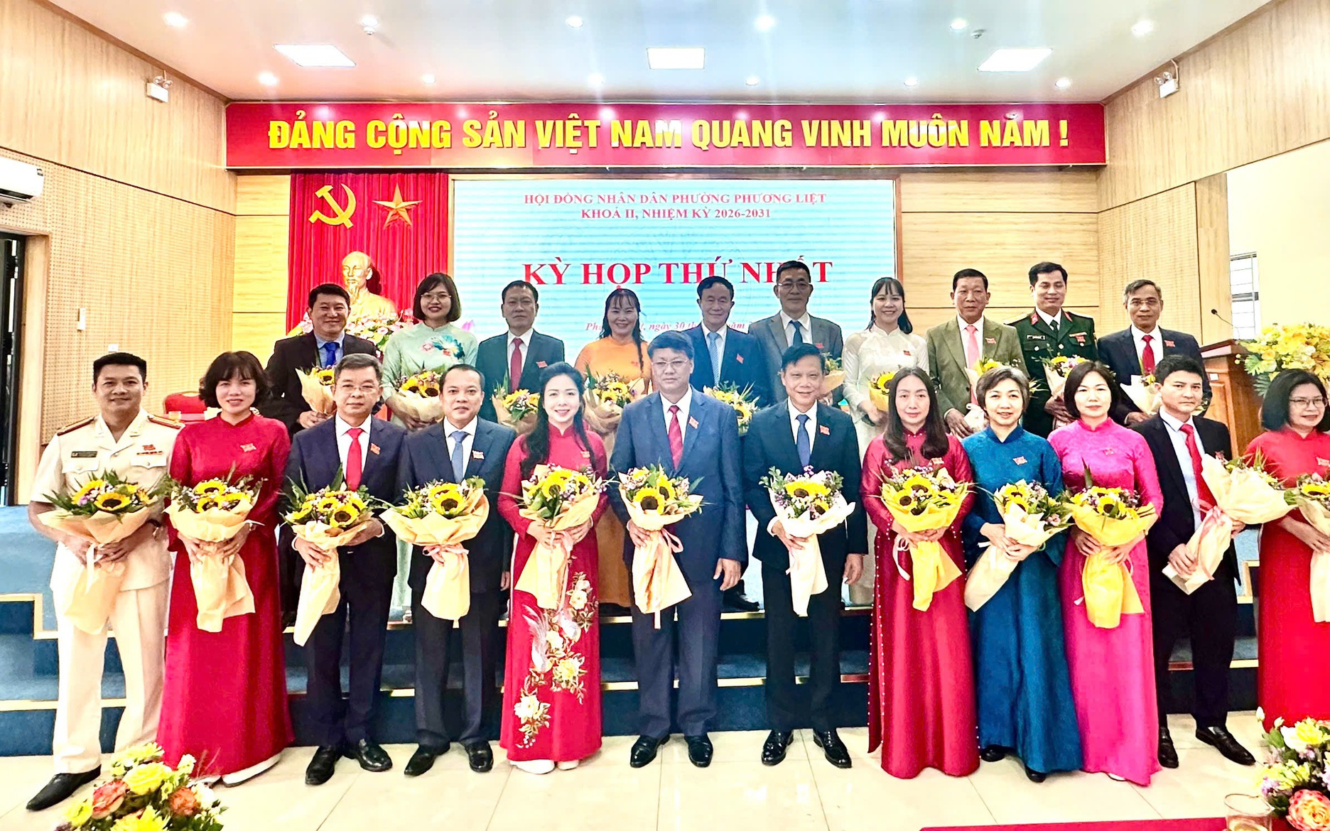 Kỳ họp thứ nhất HĐND phường Phương Liệt khóa II, khởi đầu tốt đẹp cho một nhiệm kỳ mới