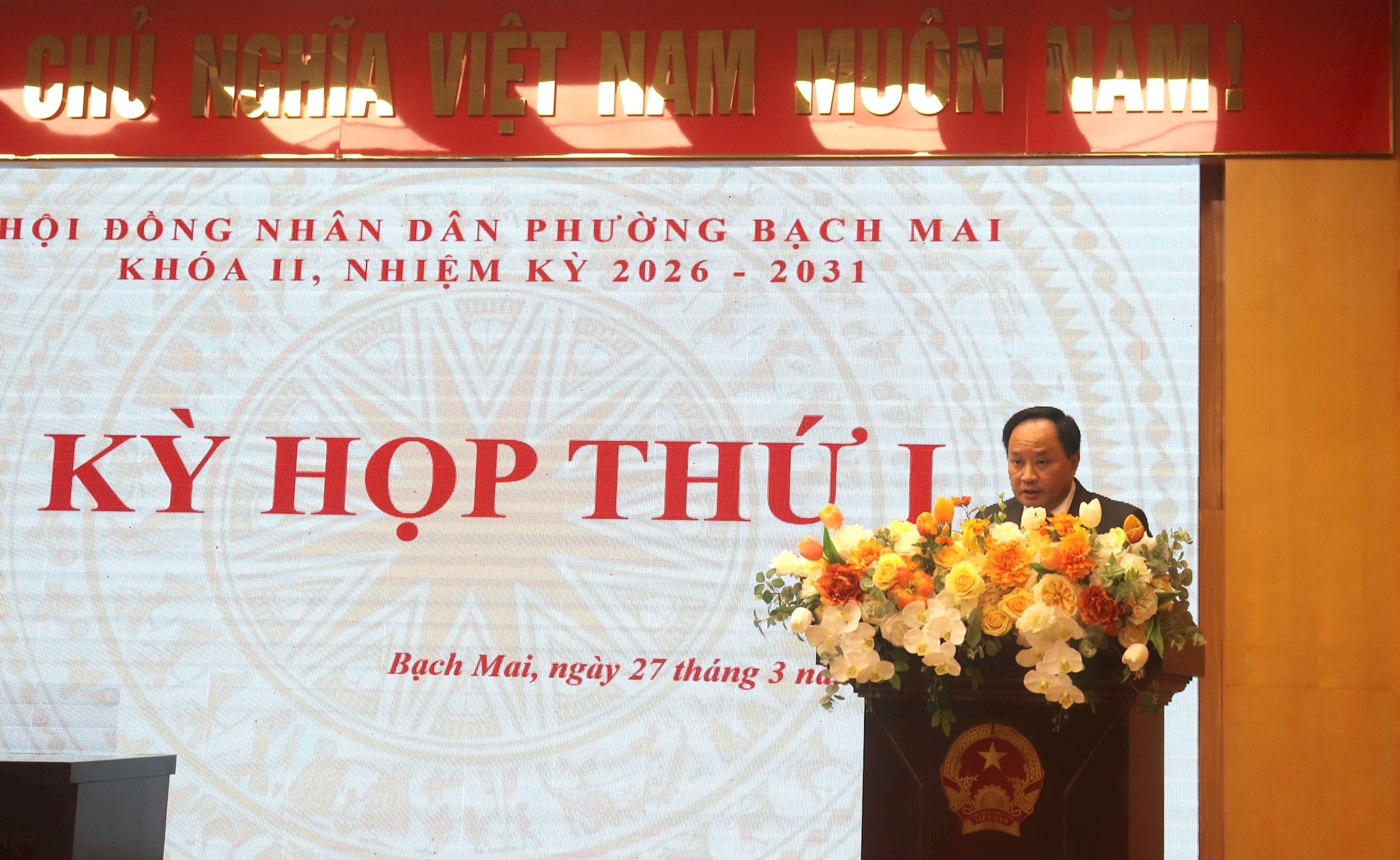 HĐND phường Bạch Mai ra mắt 30 đại biểu khóa II, bầu các chức danh thuộc thẩm quyền- Ảnh 1.