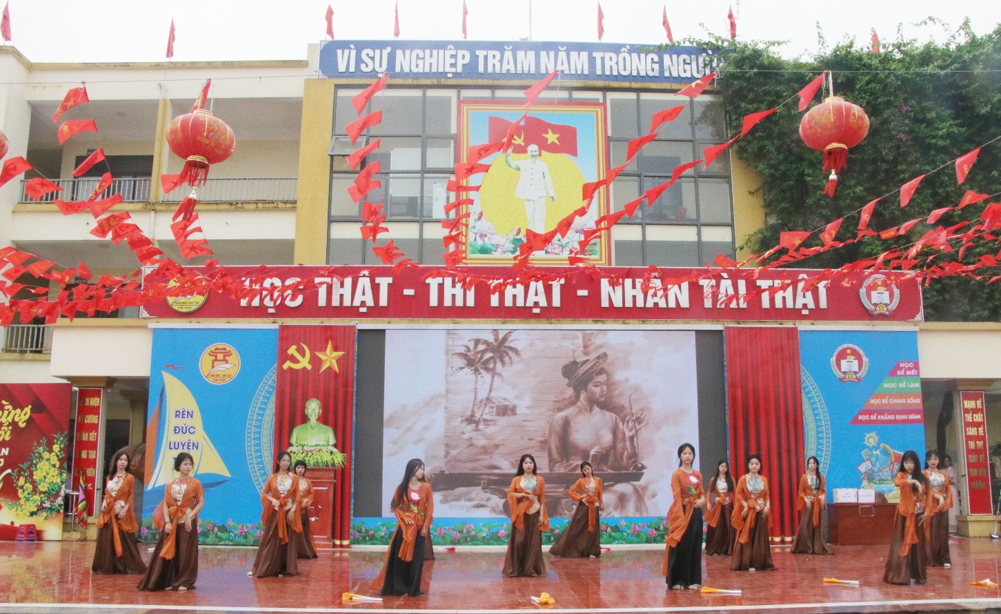 A group of people performing on stage  AI-generated content may be incorrect.