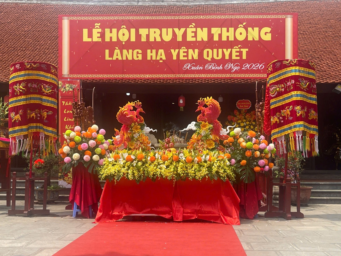 Hướng về cội nguồn, tri ân công đức của các bậc tiền nhân tại lễ hội làng Hạ Yên Quyết- Ảnh 1.