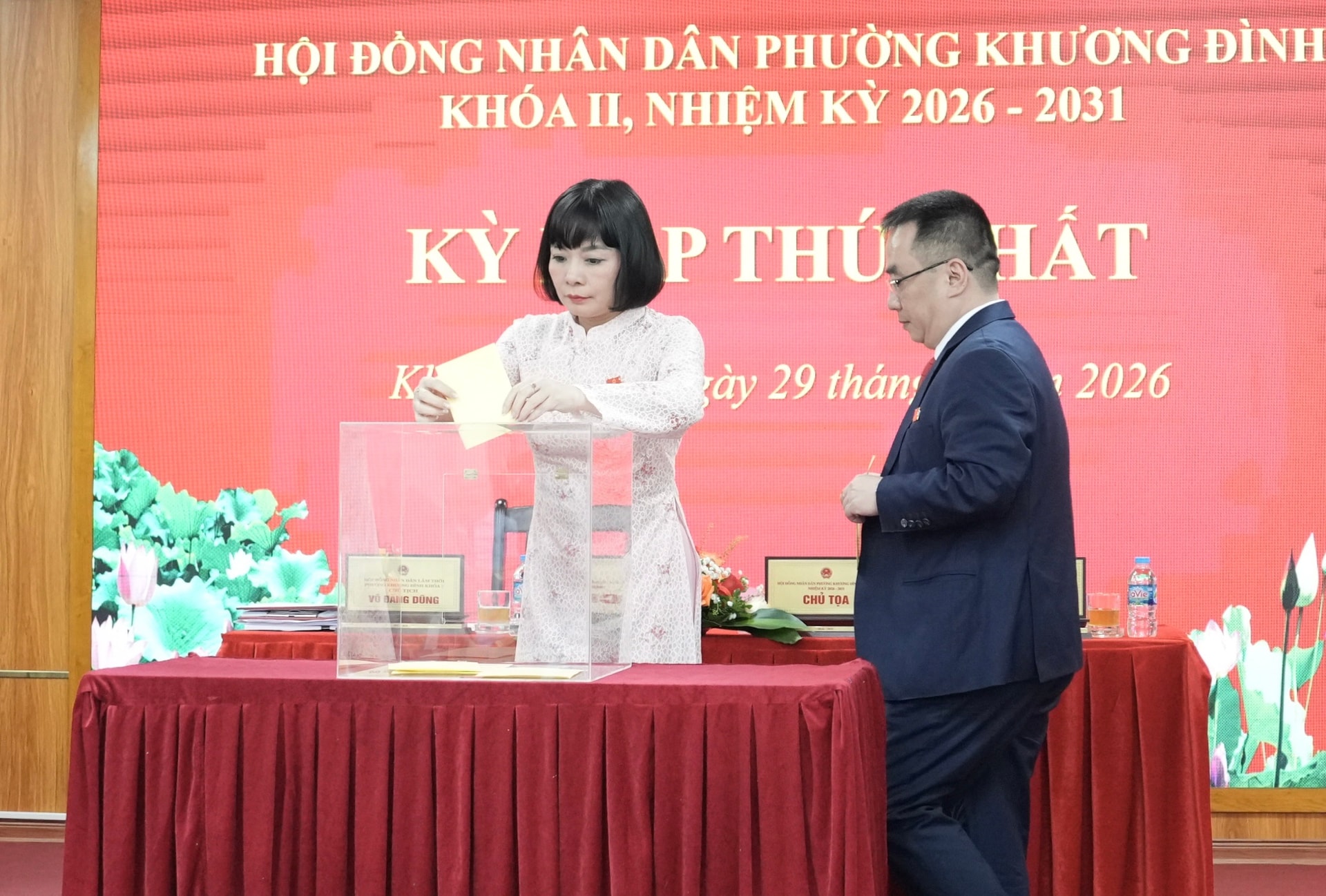 Phường Khương Đình kiện toàn các chức danh lãnh đạo HĐND và UBND- Ảnh 4.