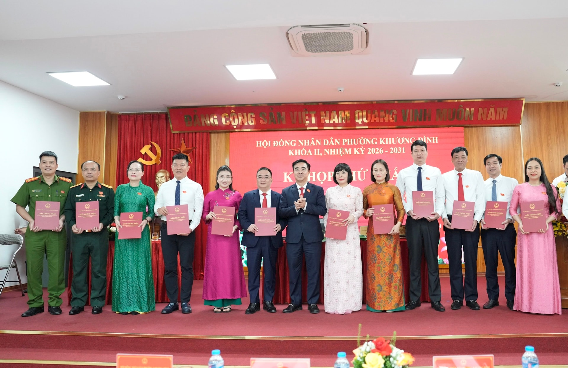 Phường Khương Đình kiện toàn các chức danh lãnh đạo HĐND và UBND- Ảnh 6.