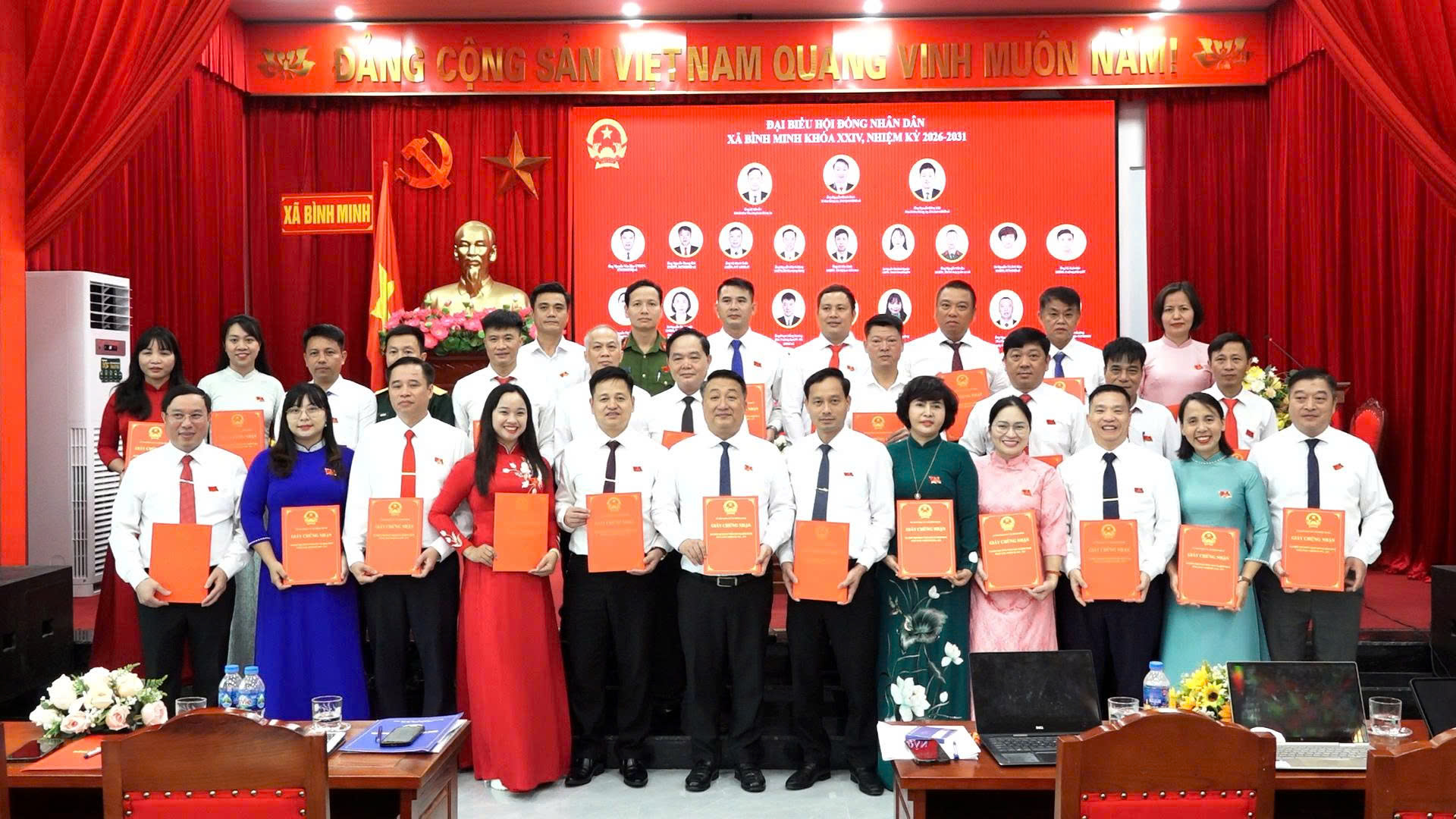 Kỳ họp thứ nhất HĐND xã Bình Minh bầu các chức danh chủ chốt nhiệm kỳ 2026-2031