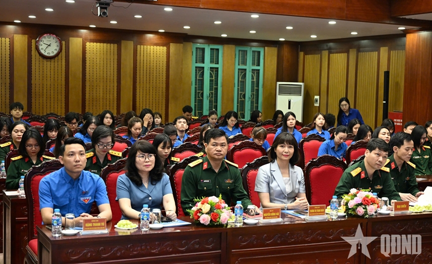 Đoàn cơ sở Báo Quân đội nhân dân tổ chức kết nghĩa với Đoàn phường Hoàn Kiếm- Ảnh 1.