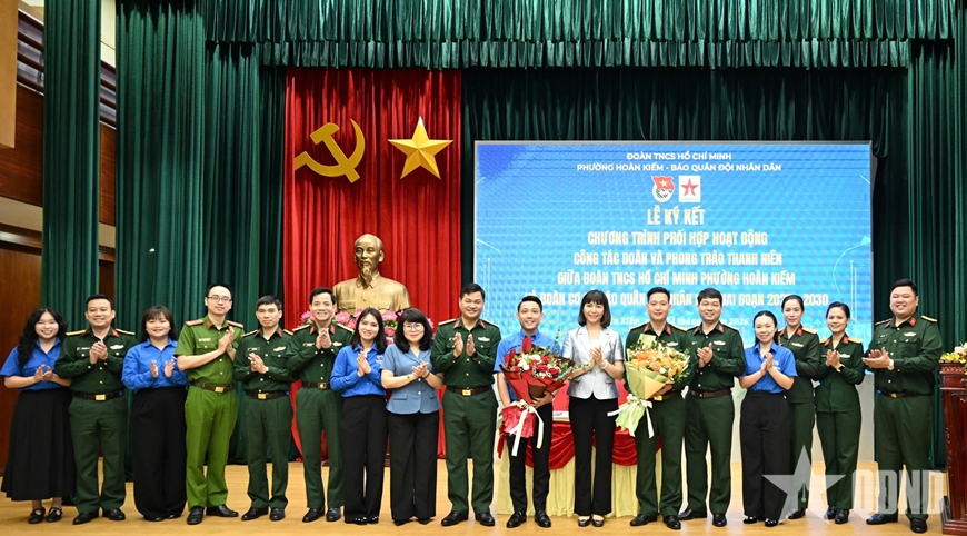 Đoàn cơ sở Báo Quân đội nhân dân tổ chức kết nghĩa với Đoàn phường Hoàn Kiếm- Ảnh 3.