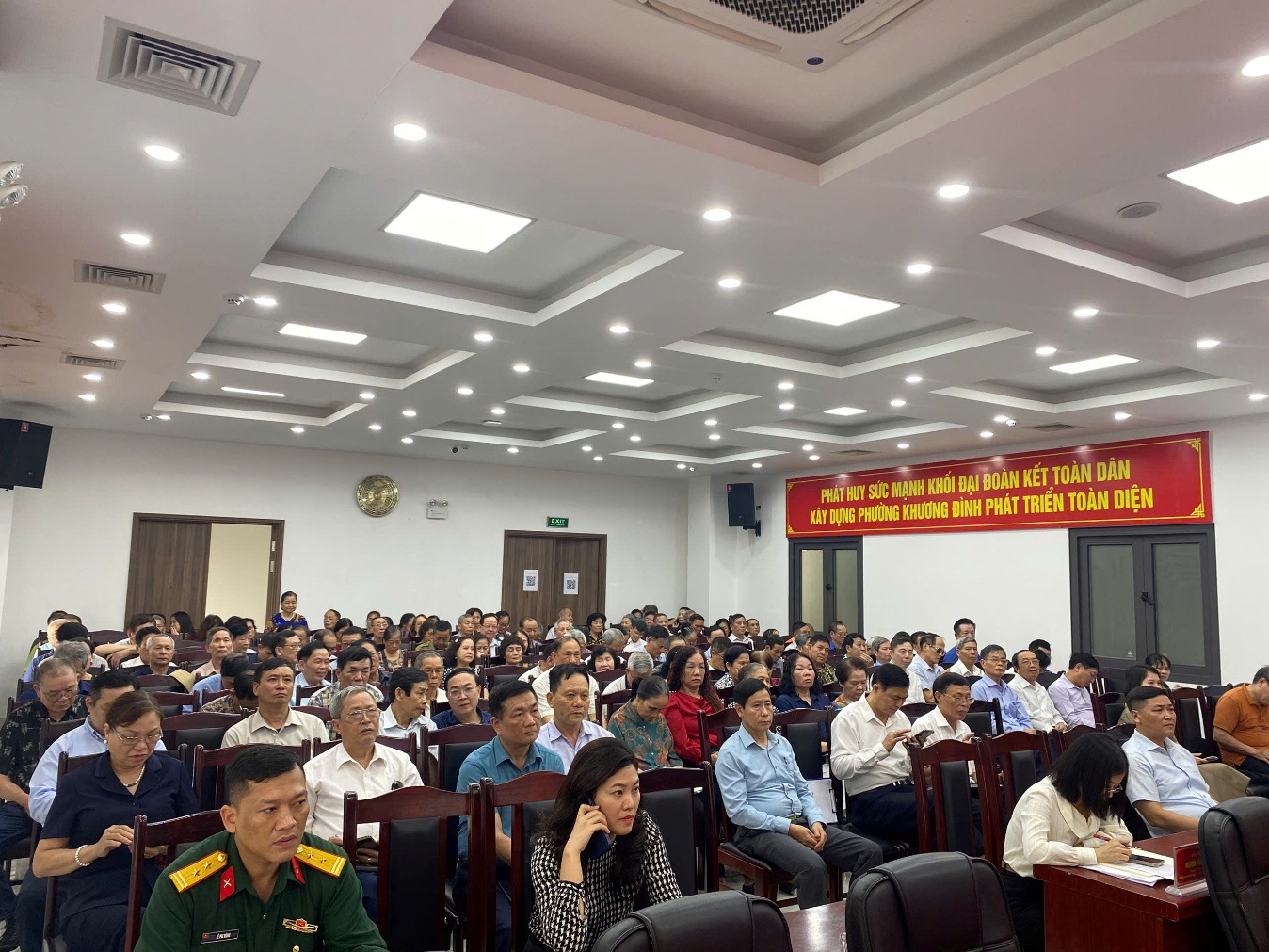 Hội nghị đại biểu nhân dân bàn việc xây dựng đời sống văn hóa ở cơ sở năm 2026 tại phường Khương Đình- Ảnh 5.